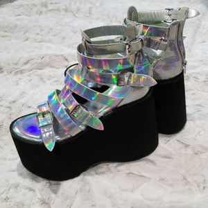 Platform iridescent sandles